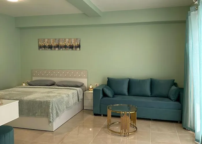 Private Pool Relaxing Apartman Gurdaka