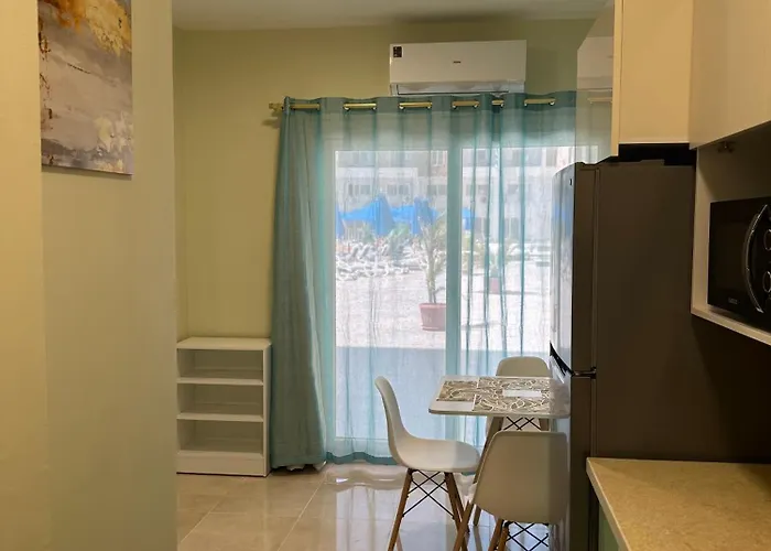 Apartman Private Pool Relaxing Gurdaka